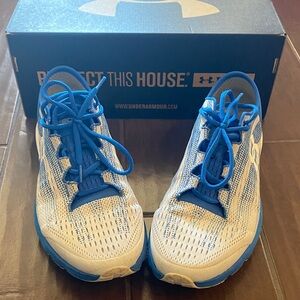 Under Armour Kids Sneakers - Blue and White